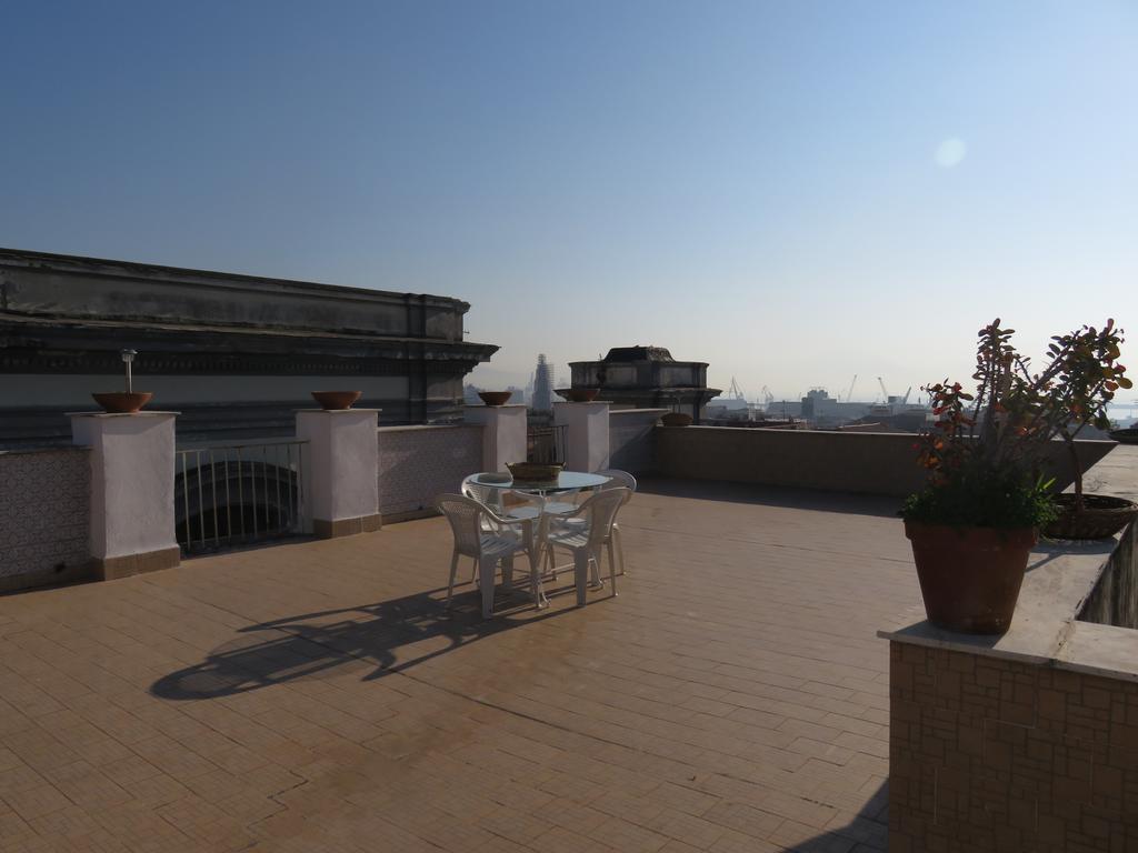 Rosy'S Hotel Naples Luaran gambar