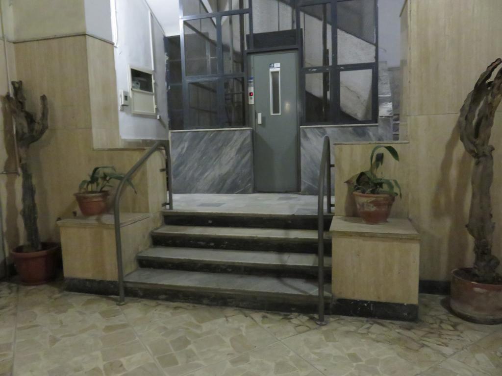Rosy'S Hotel Naples Luaran gambar