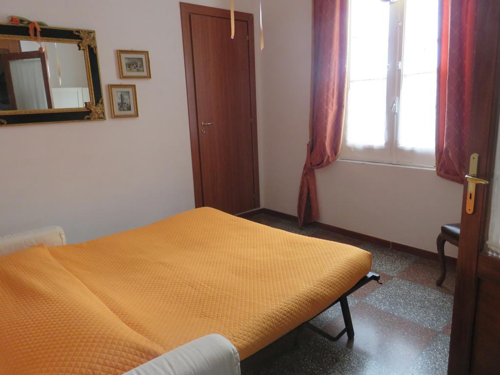 Rosy'S Hotel Naples Luaran gambar