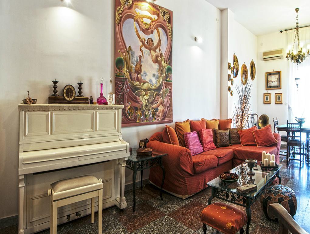 Rosy'S Hotel Naples Luaran gambar